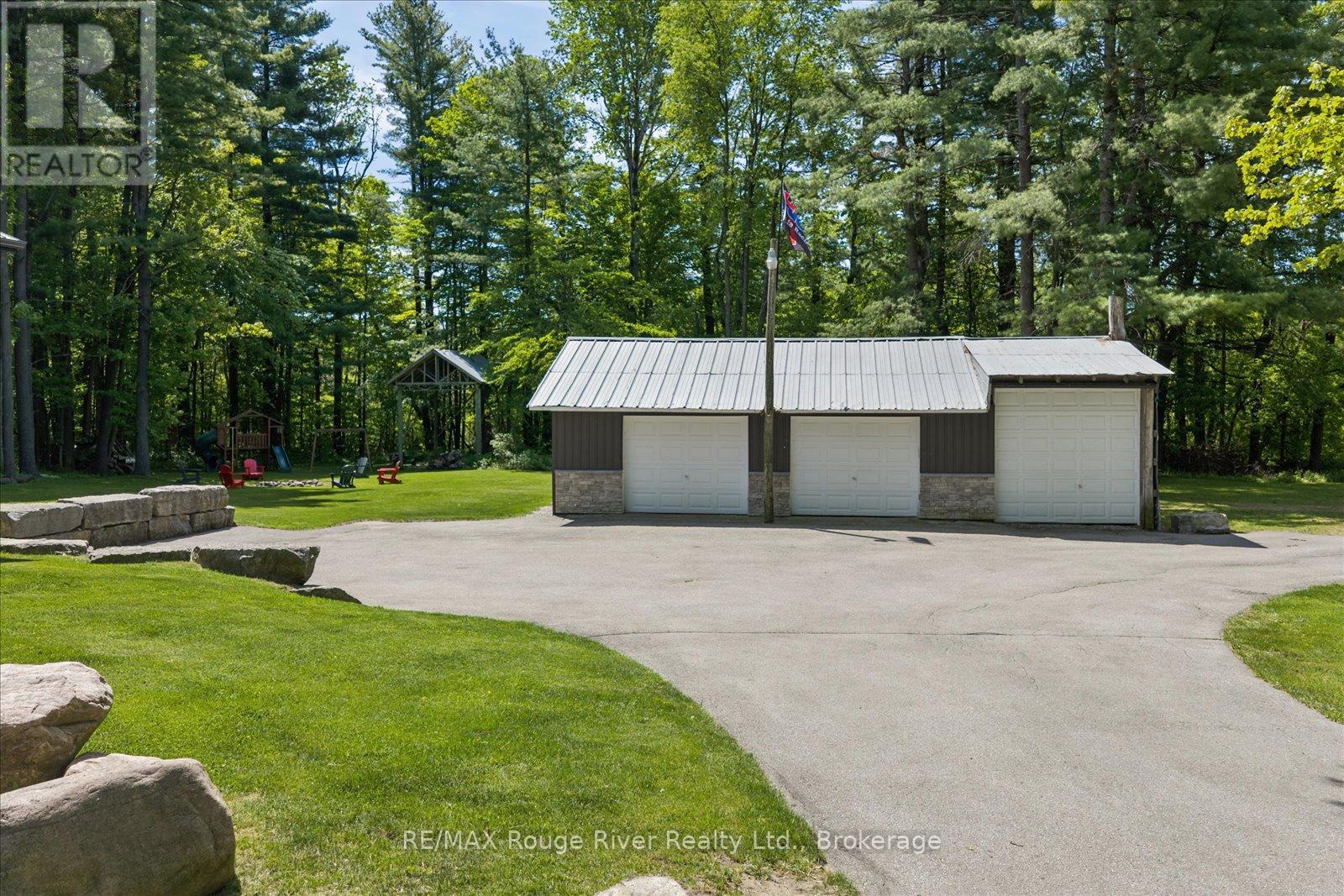 1004 TELECOM ROAD - 32