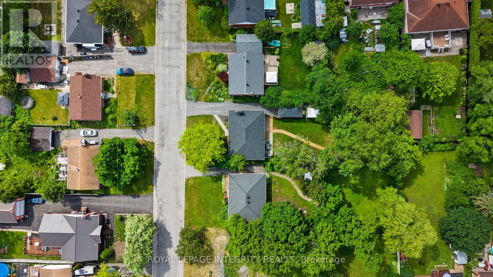 3 Bed, 2 Bath House for Sale in Ottawa – 48 DUNHAM STREET, Ottawa – MLS# X13473292 - Image 40