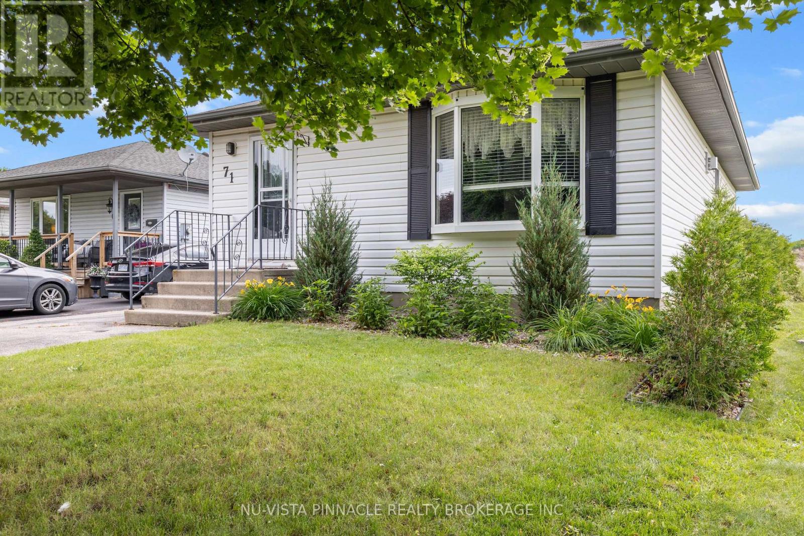 71 MELANIE DRIVE - 4