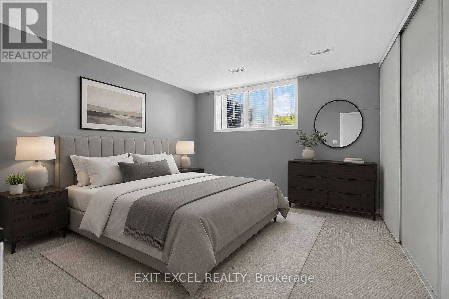 #1 532 LAKERIDGE DRIVE - 24
