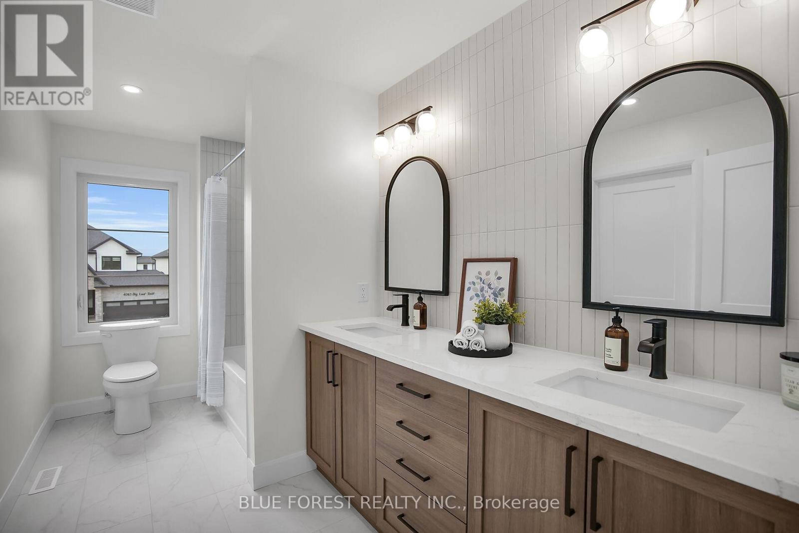 LOT 94 DARWIN CRESCENT - 28