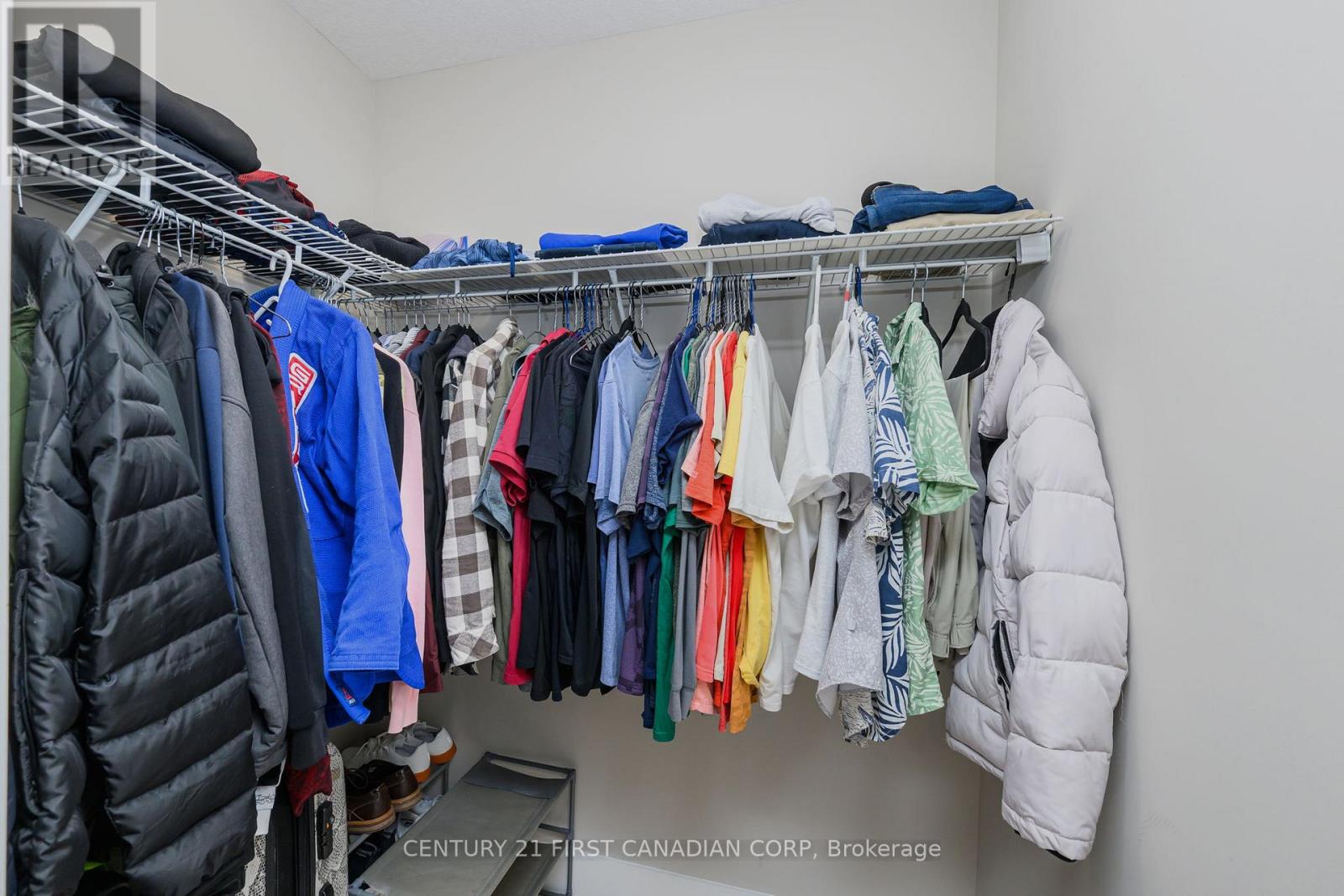 #36 1375 WHETHERFIELD STREET - 17