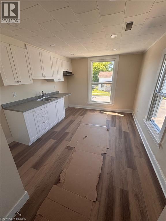 130 KING Street Unit# UPPER, Burford — photo 3