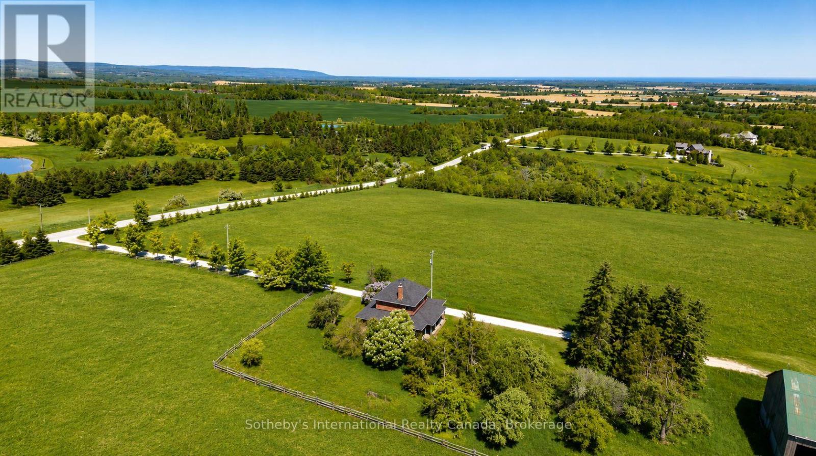 1943 FAIRGROUNDS ROAD S - 4
