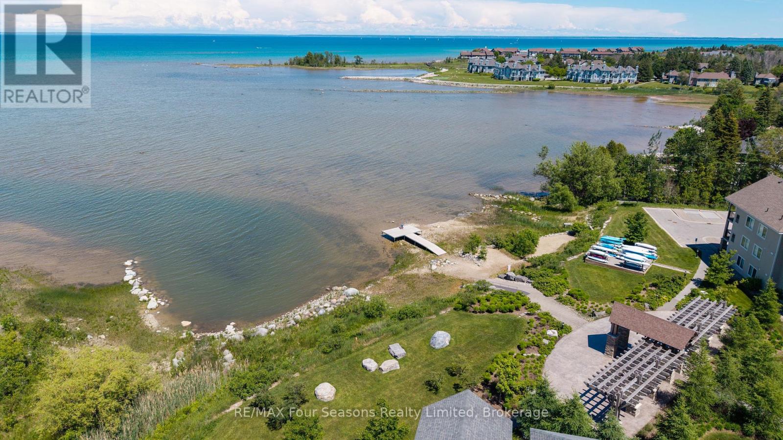 #104 5 ANCHORAGE CRESCENT - 43