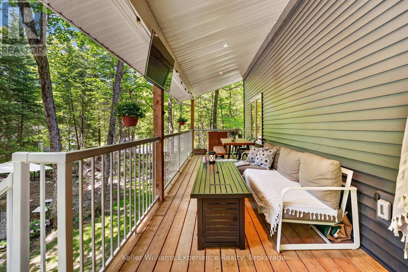1077 HOLIDAY PARK DRIVE - 24