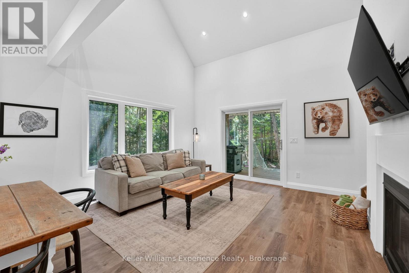 1077 HOLIDAY PARK DRIVE - 7