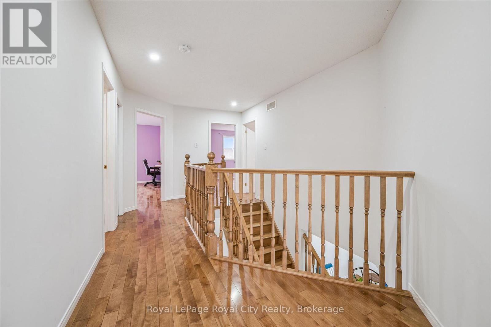 64 MILSON CRESCENT - 22