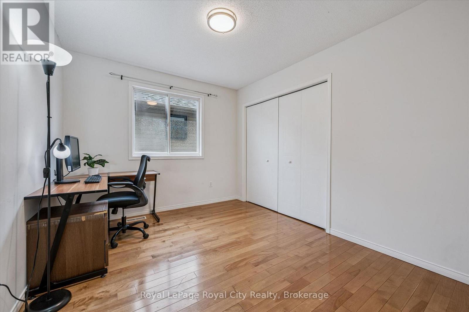64 MILSON CRESCENT - 23