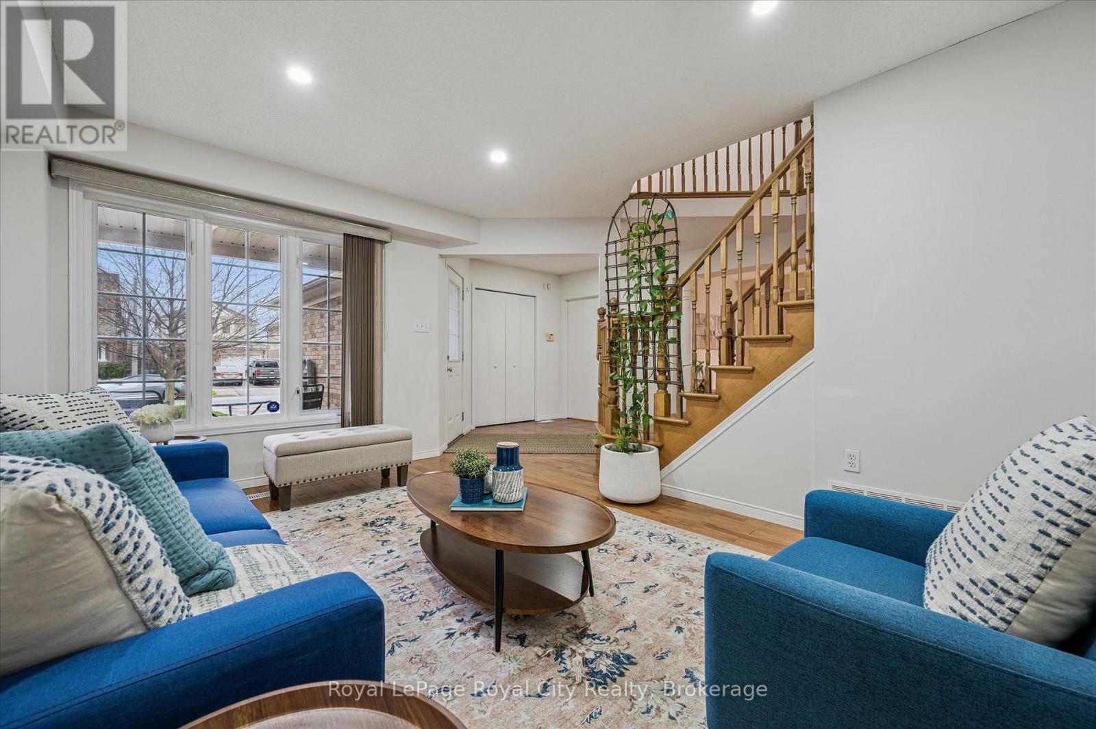 64 MILSON CRESCENT - 8