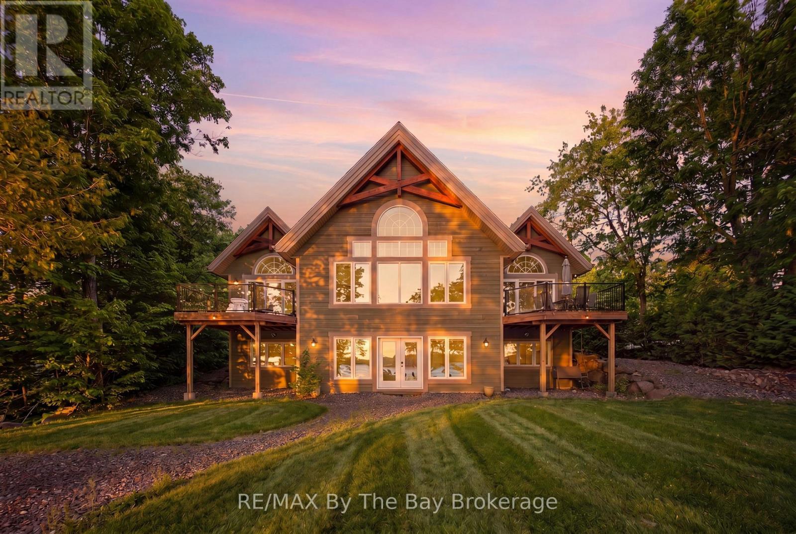 61 MCKELLAR LAKE ROAD - 41