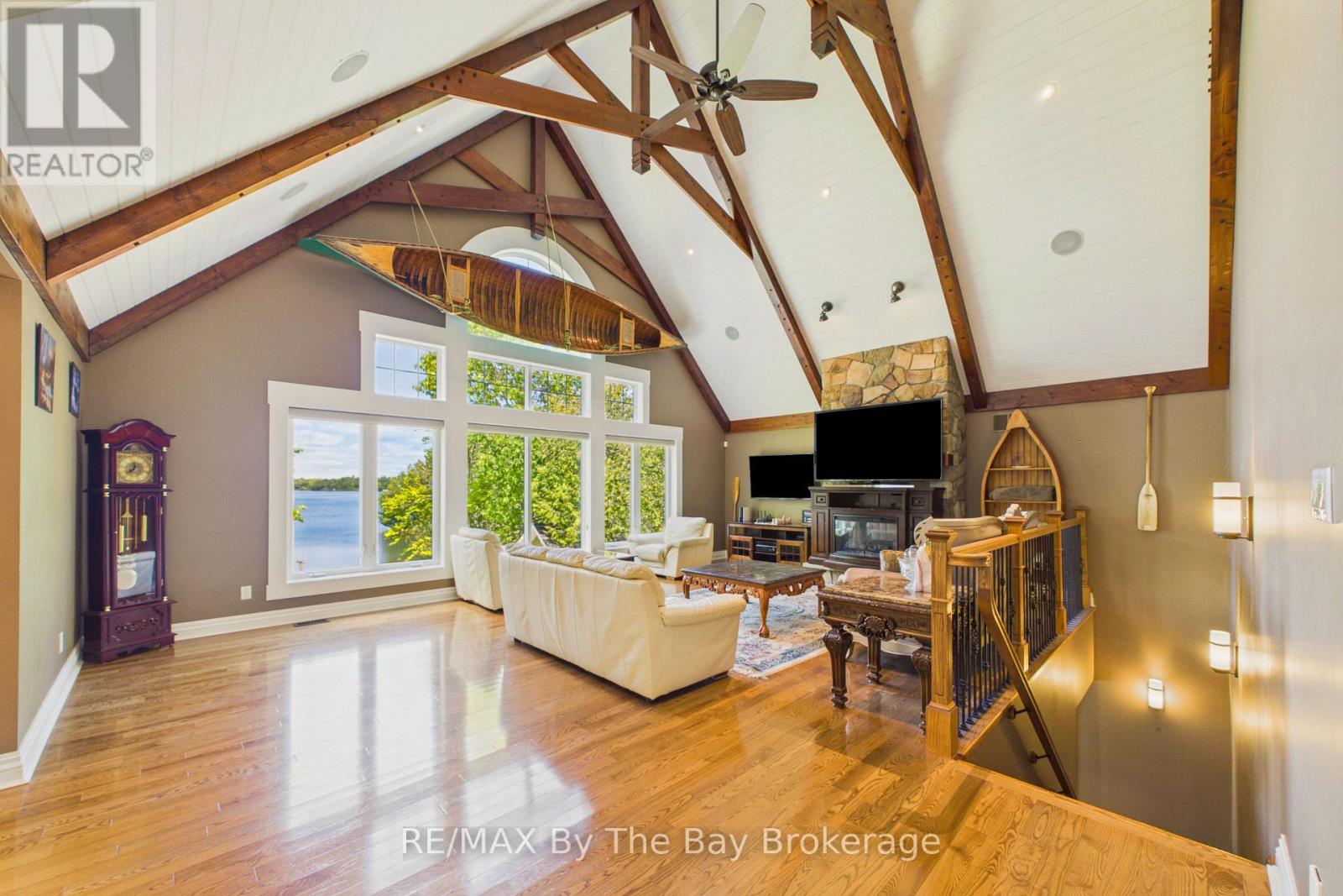 61 MCKELLAR LAKE ROAD - 8