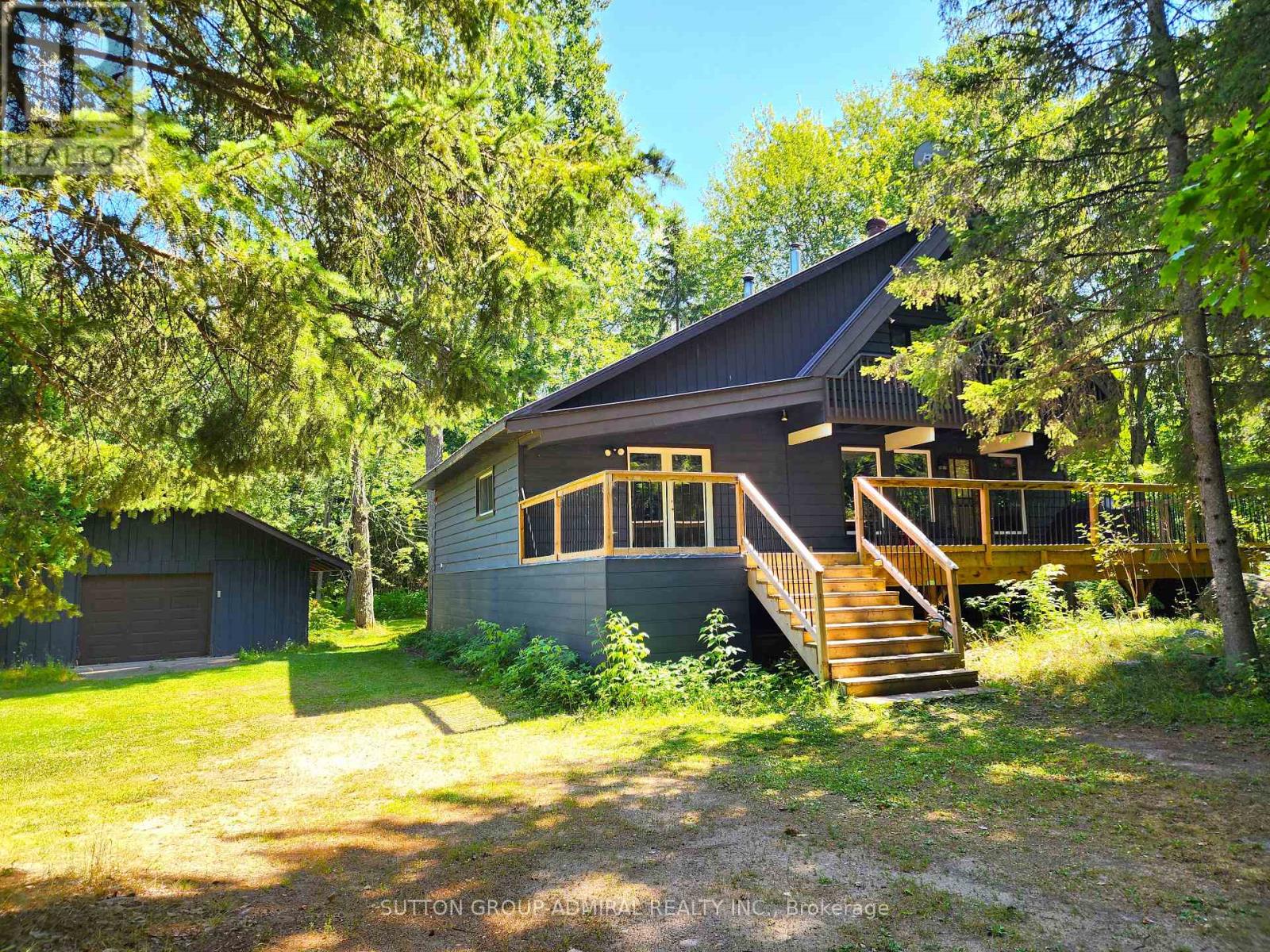 525 WALTONIAN DRIVE - 1