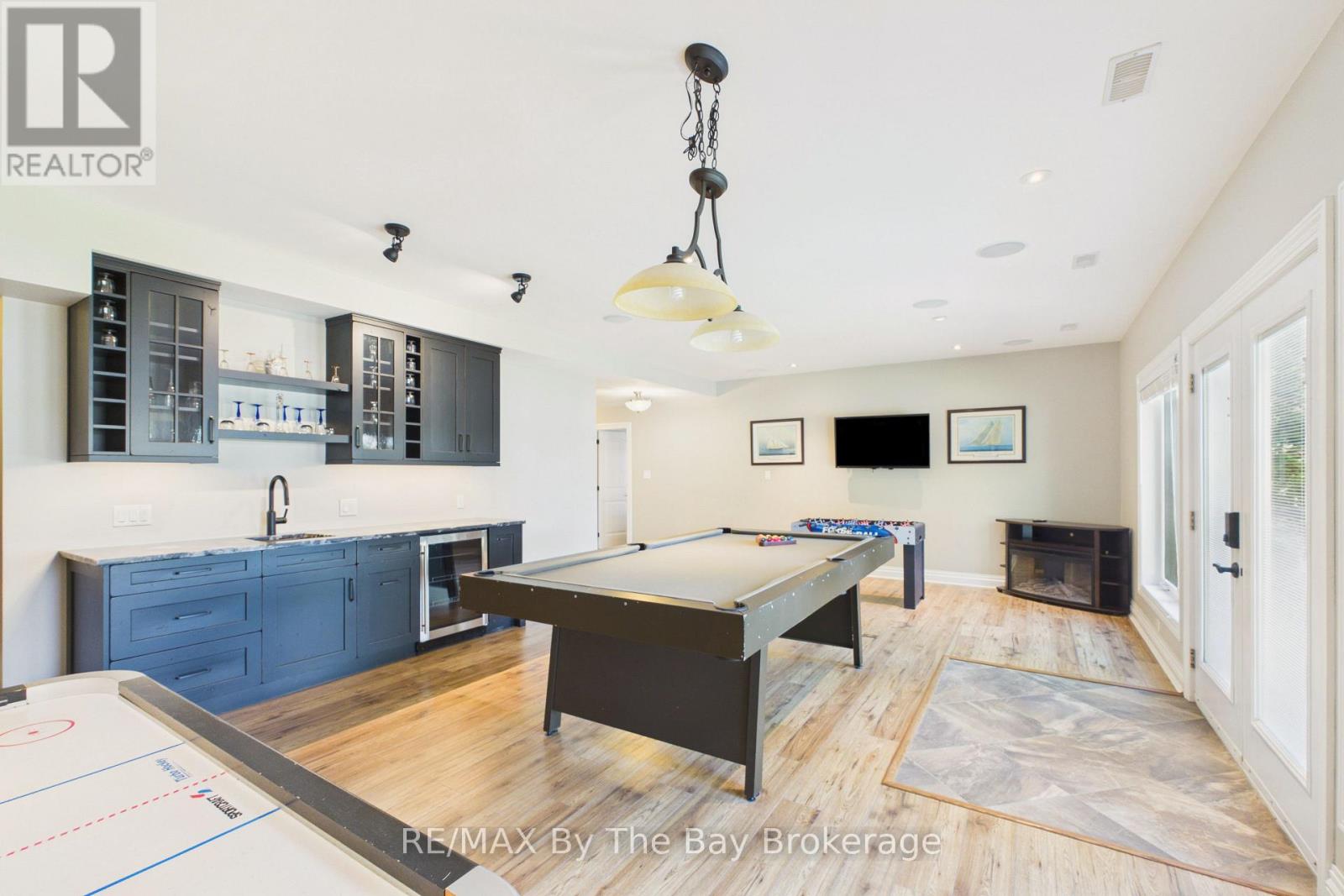 61 MCKELLAR LAKE ROAD - 25