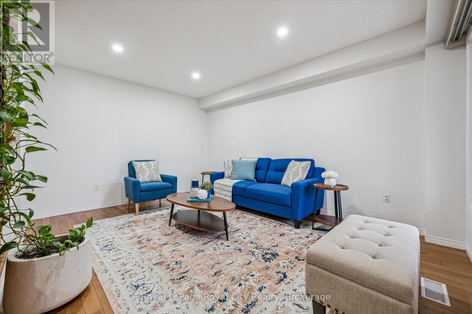 64 MILSON CRESCENT - 6