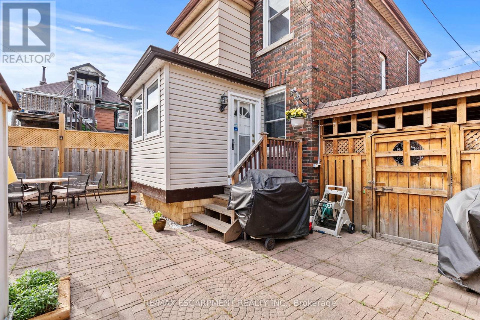 260 STINSON CRESCENT - 45