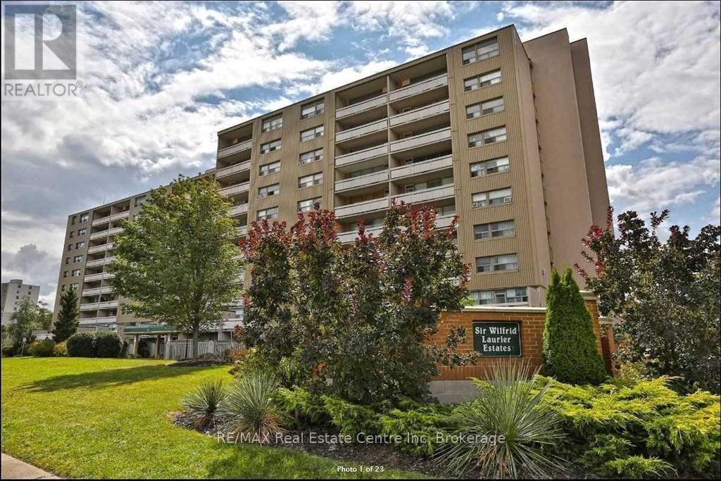 #17 15 ALBRIGHT ROAD N - 1