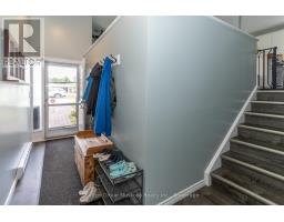 8 Gouldie Street, Huntsville, ON P1H1M5 Photo 6