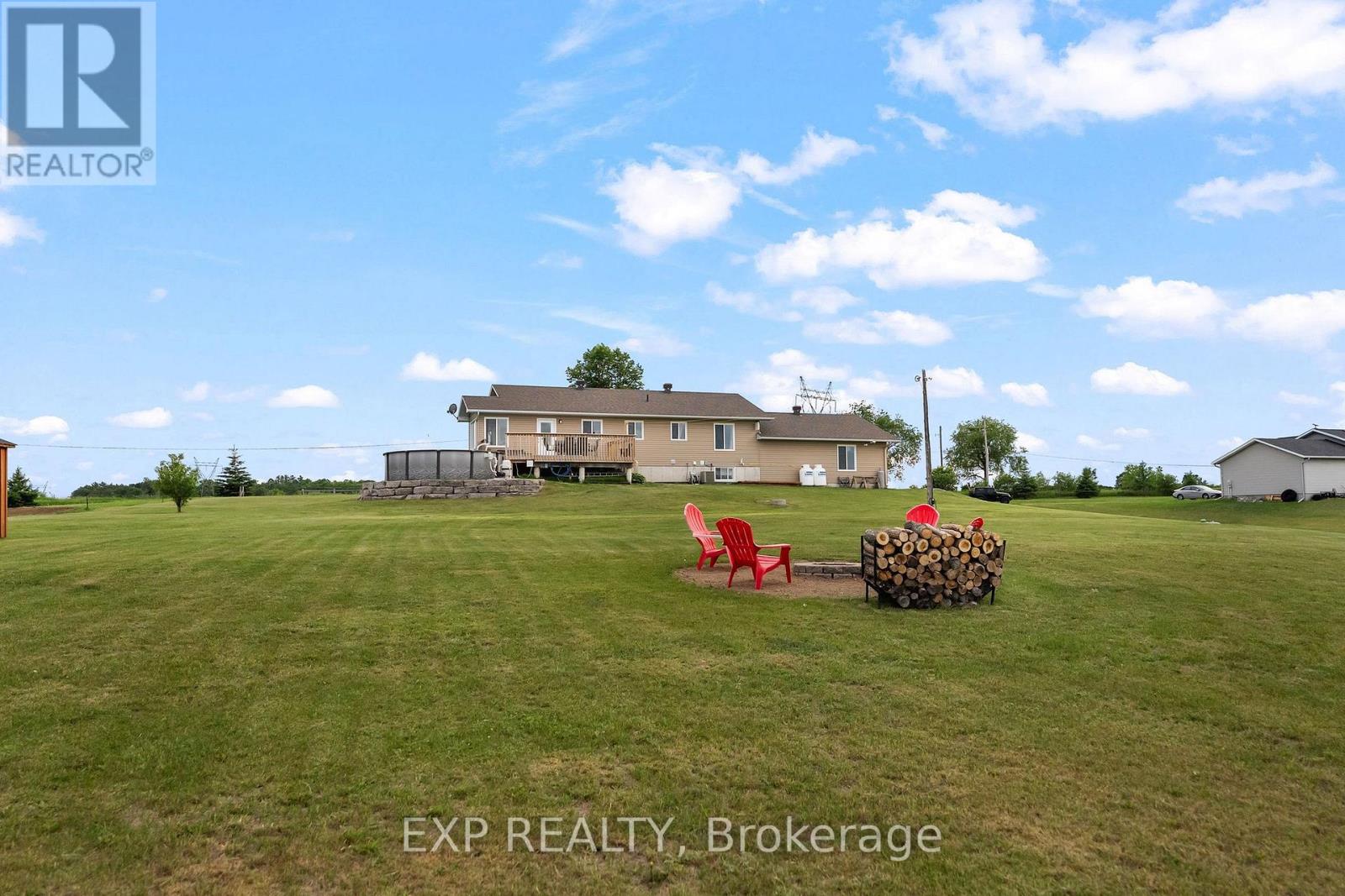 566A PINNACLE ROAD - 42