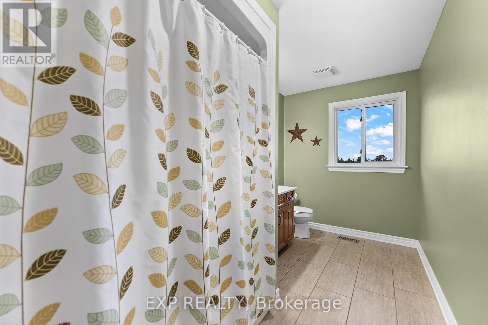 566A PINNACLE ROAD - 24