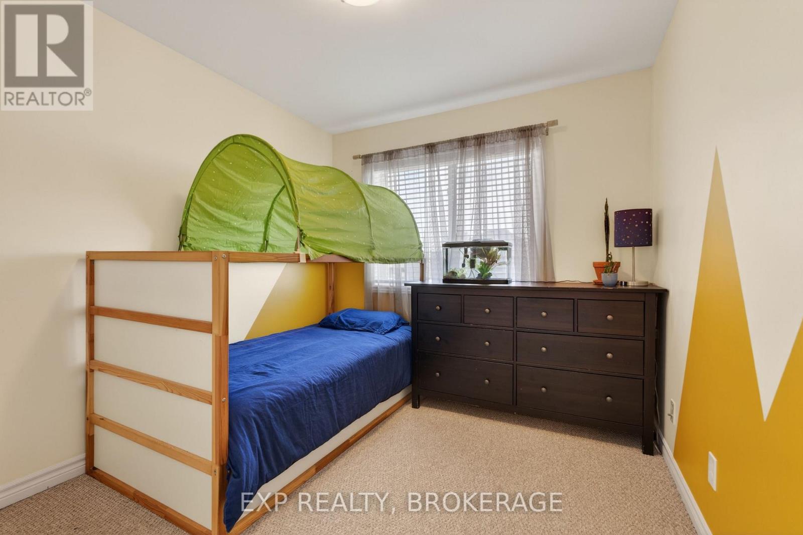 20 LEDGEROCK COURT - 25