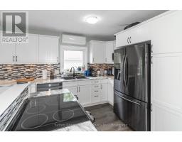 8 Gouldie Street, Huntsville, ON P1H1M5 Photo 9