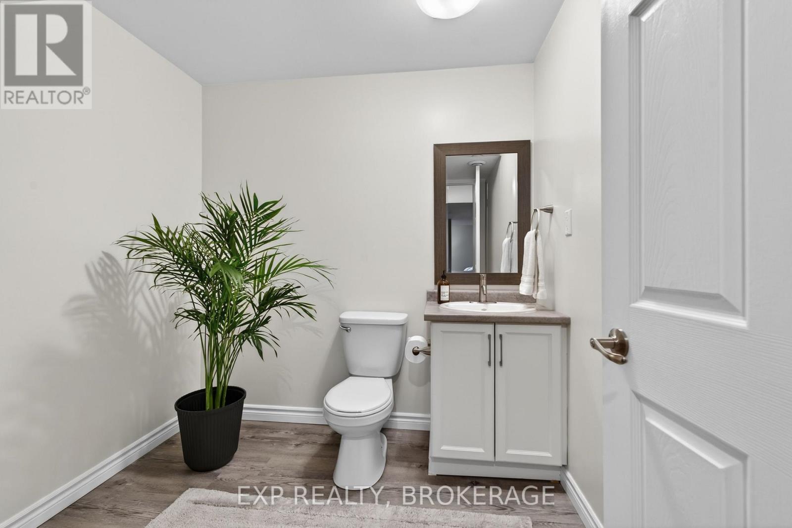 20 LEDGEROCK COURT - 30