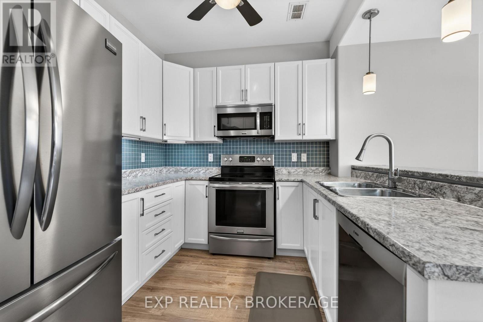 20 LEDGEROCK COURT - 17