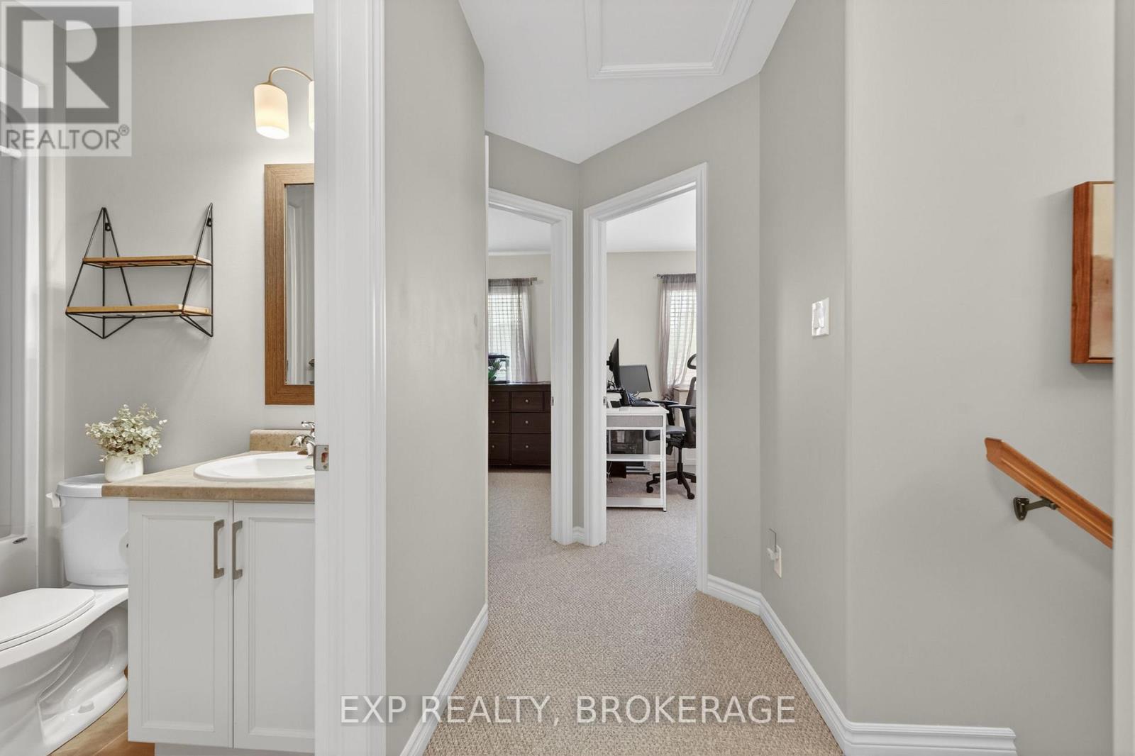 20 LEDGEROCK COURT - 22