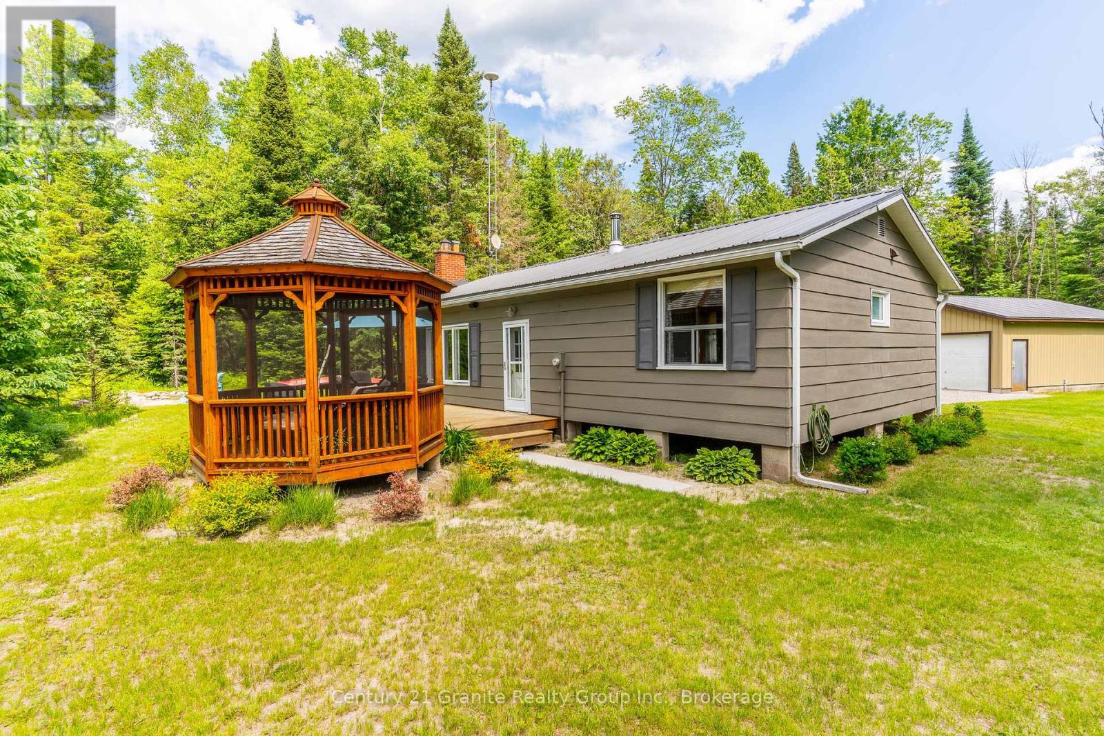 1075 HOBBITS LANE - 28