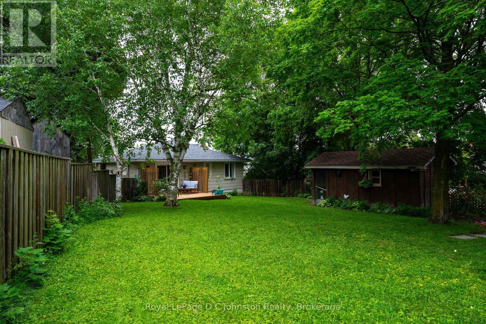 255 ROWE STREET - 33