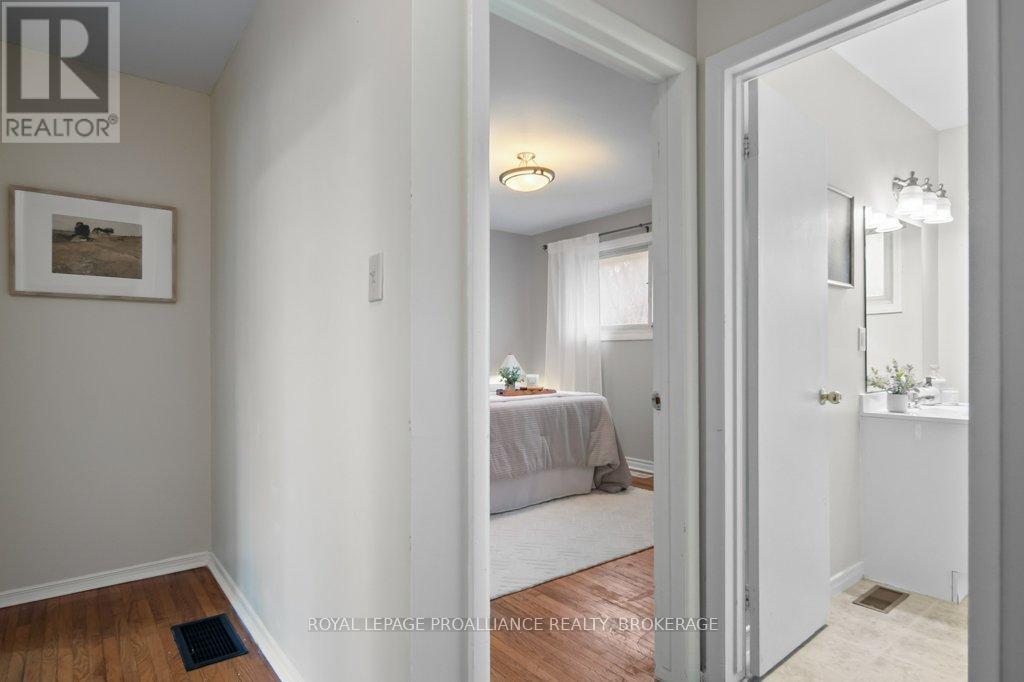 146 WILSON STREET - 22