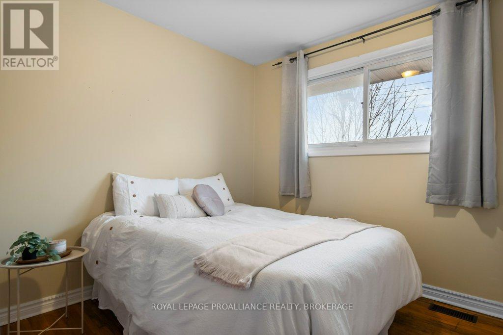 146 WILSON STREET - 26