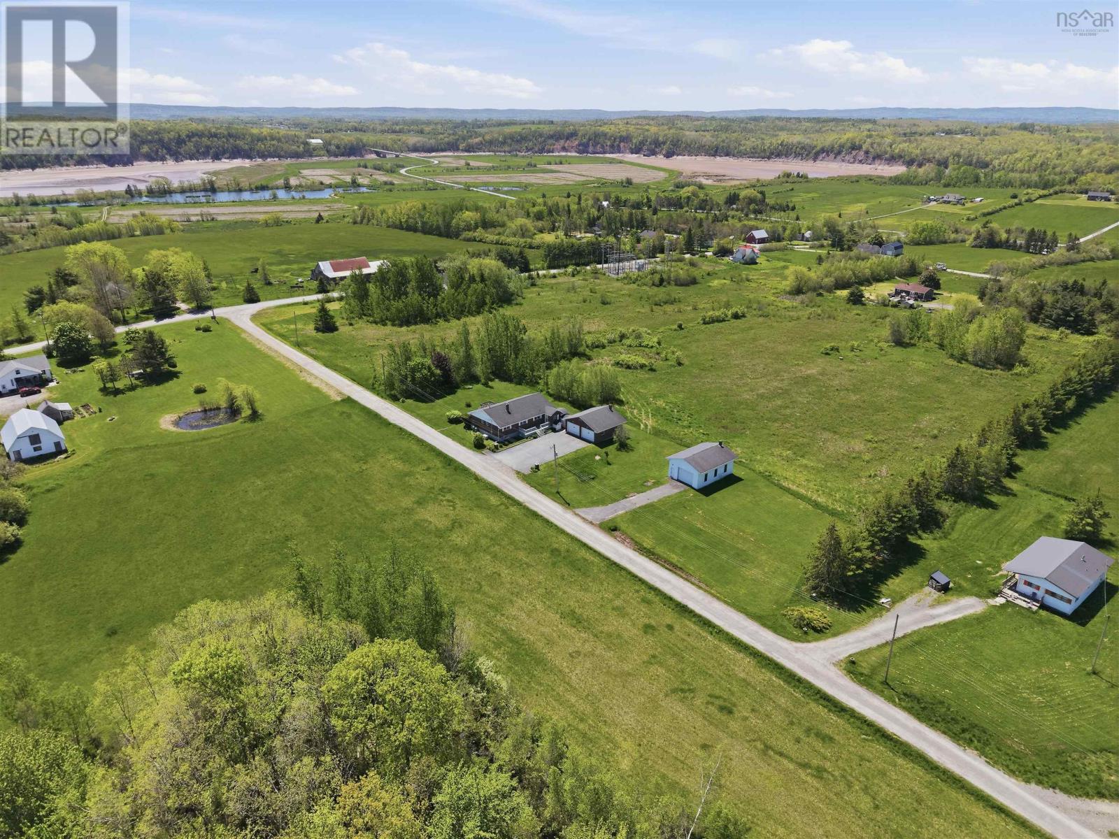 21 Hillcrest Lane - 29