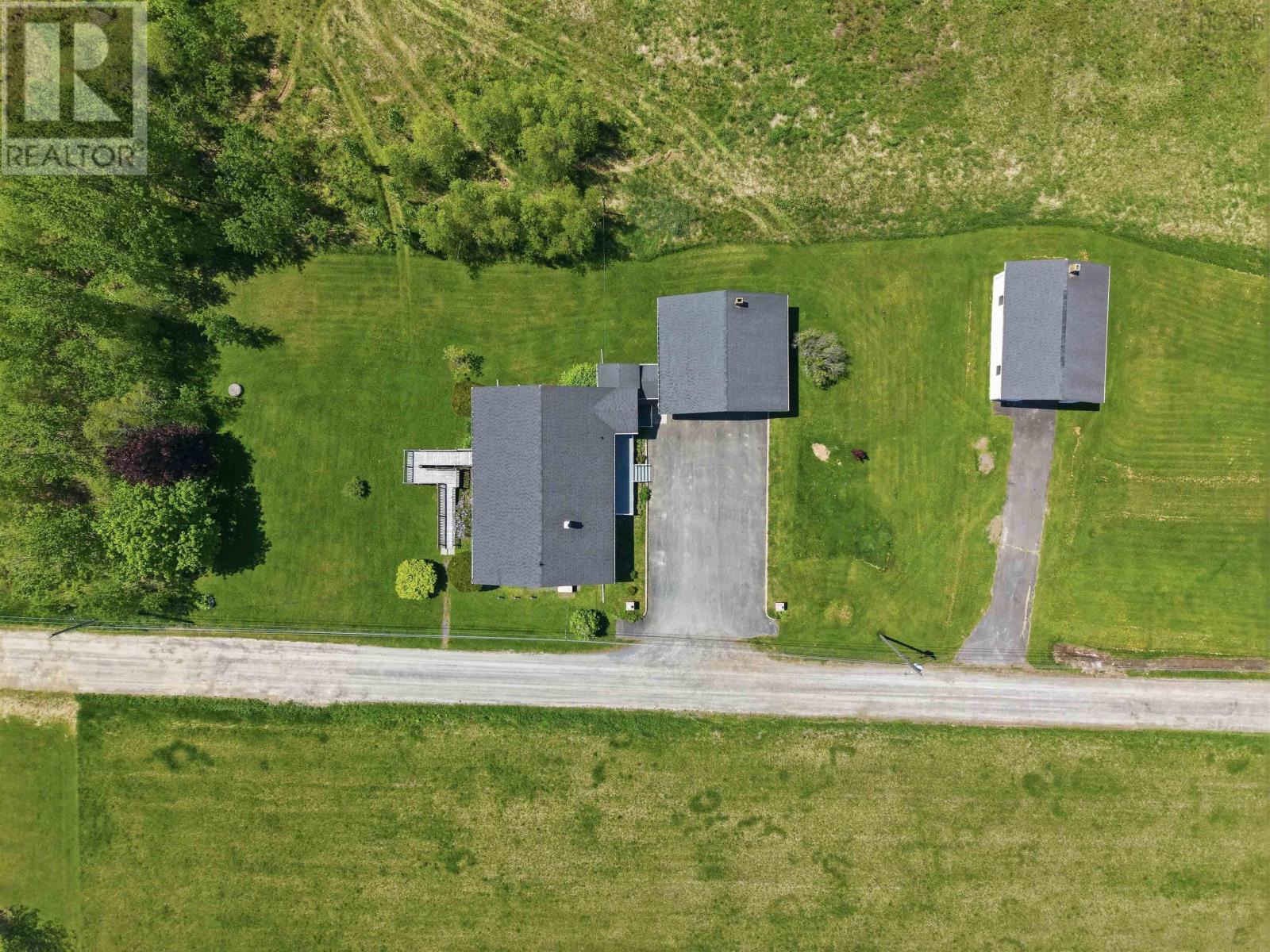 21 Hillcrest Lane - 34