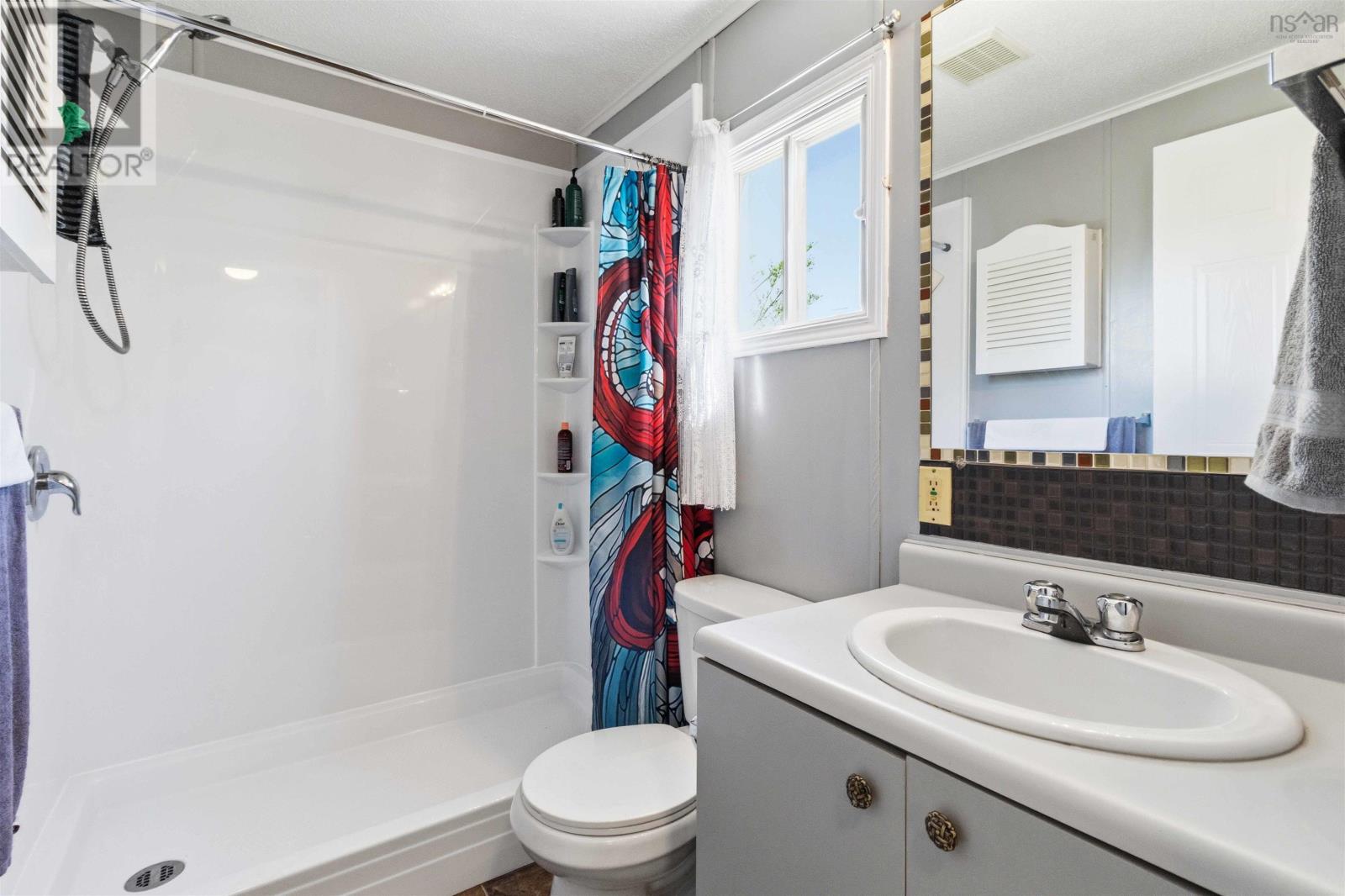 Property 27 of 30 of 25 Juniper Crescent