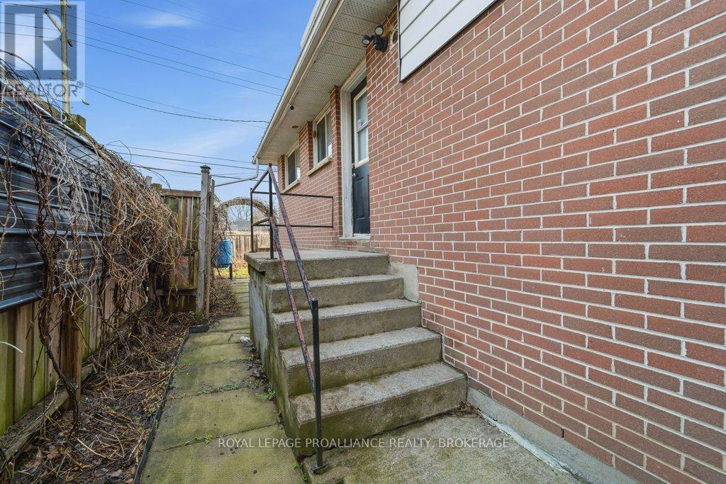 146 WILSON STREET - 38