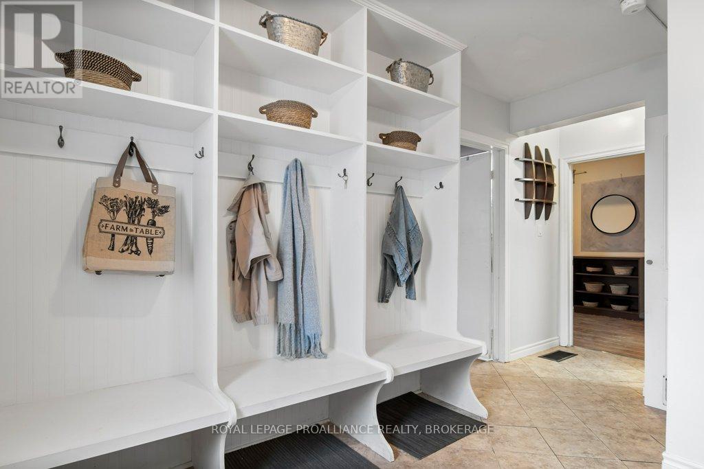 146 WILSON STREET - 4