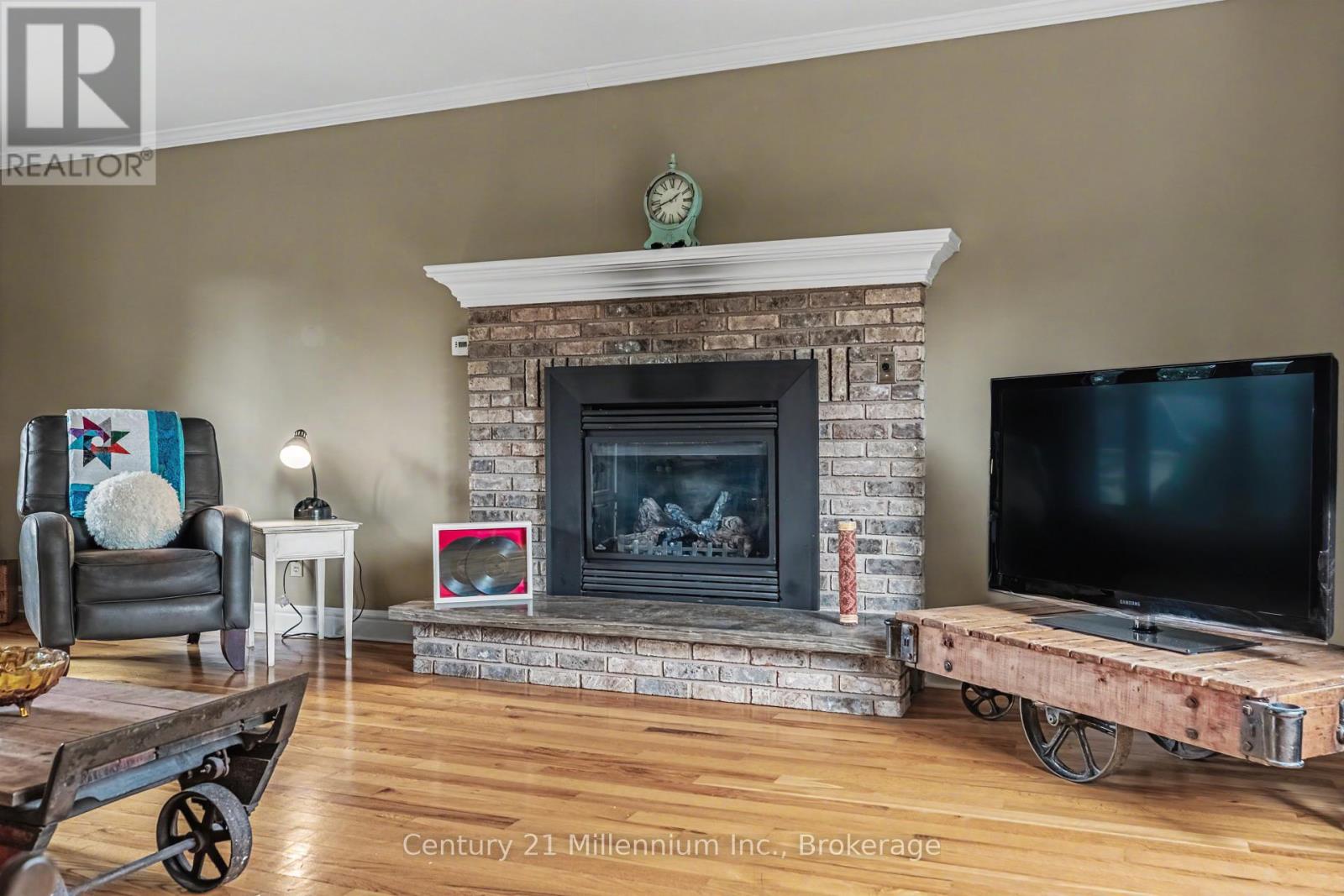 103 CEDAR COURT - Image 19
