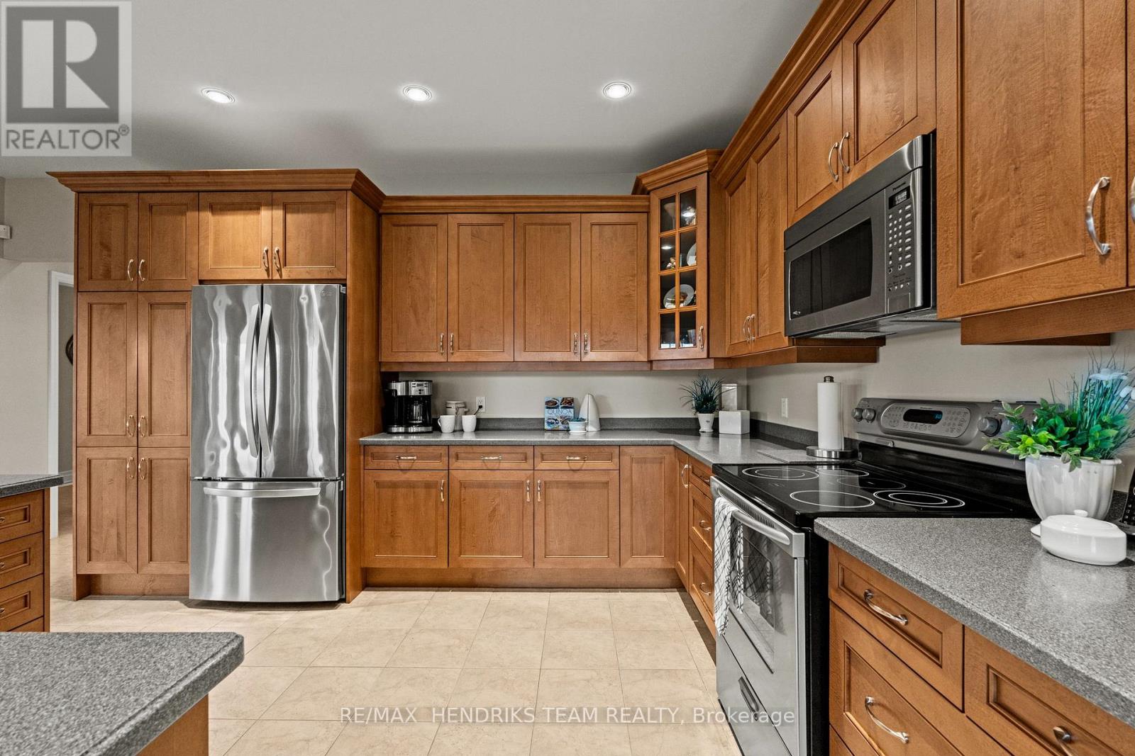 5045 MICHENER ROAD - 19
