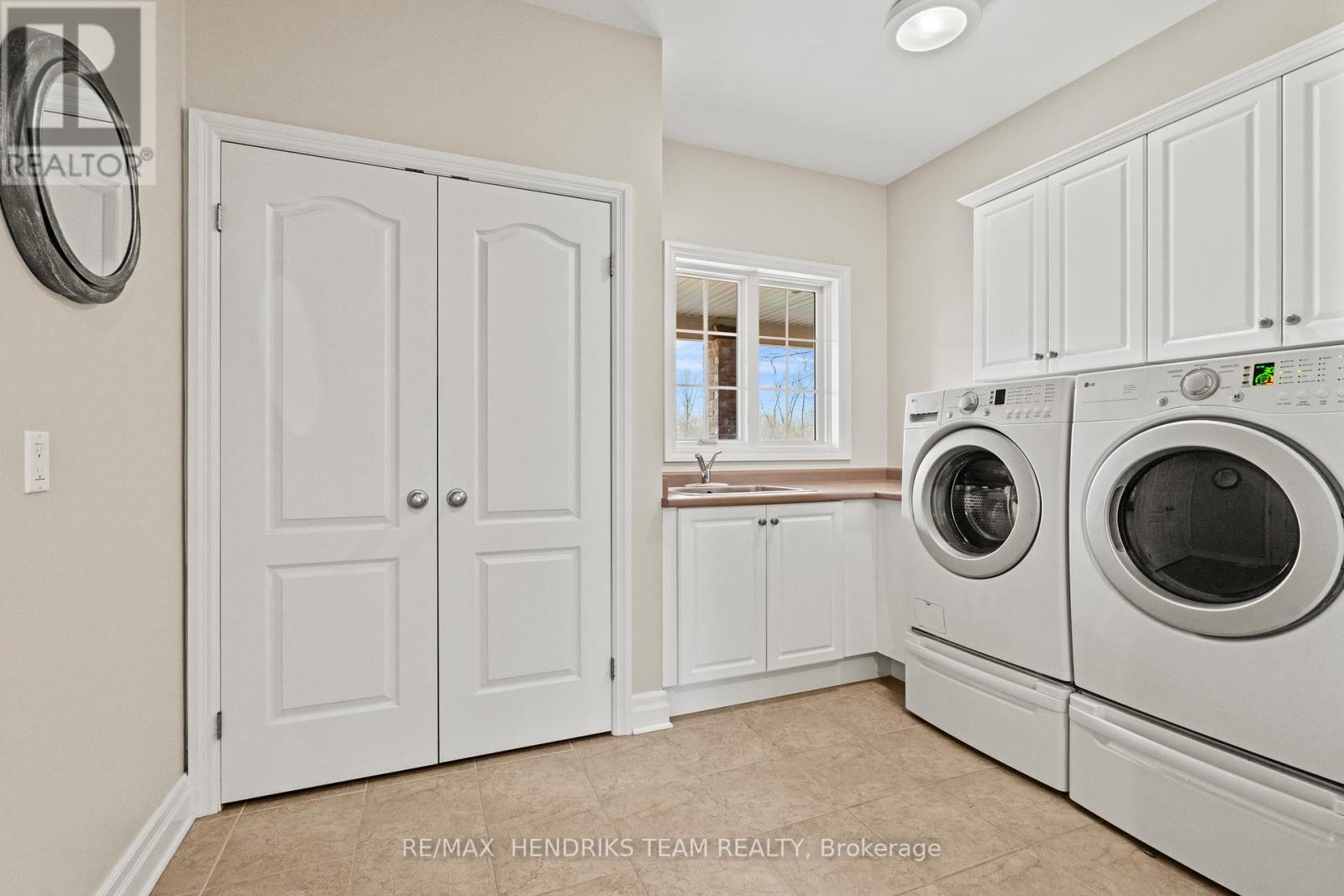 5045 MICHENER ROAD - 32
