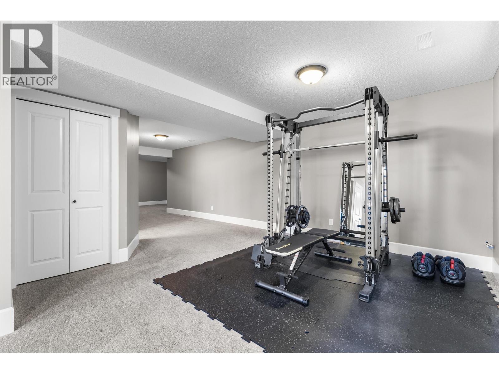 4635 AVTAR PLACE - 25