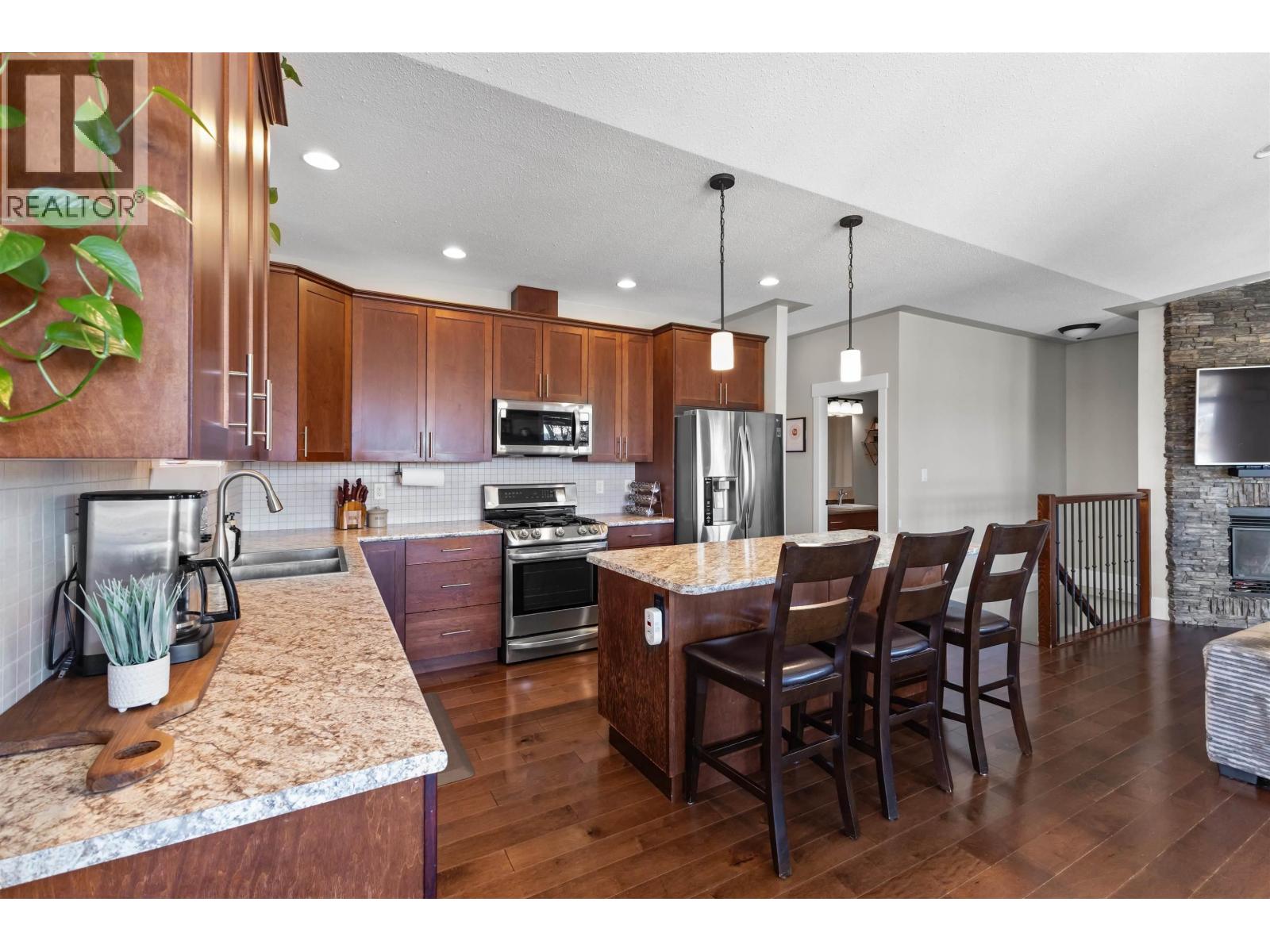 4635 AVTAR PLACE - 10