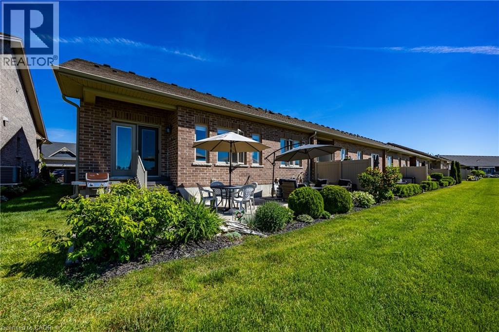 86 REGATTA Drive - Image 27