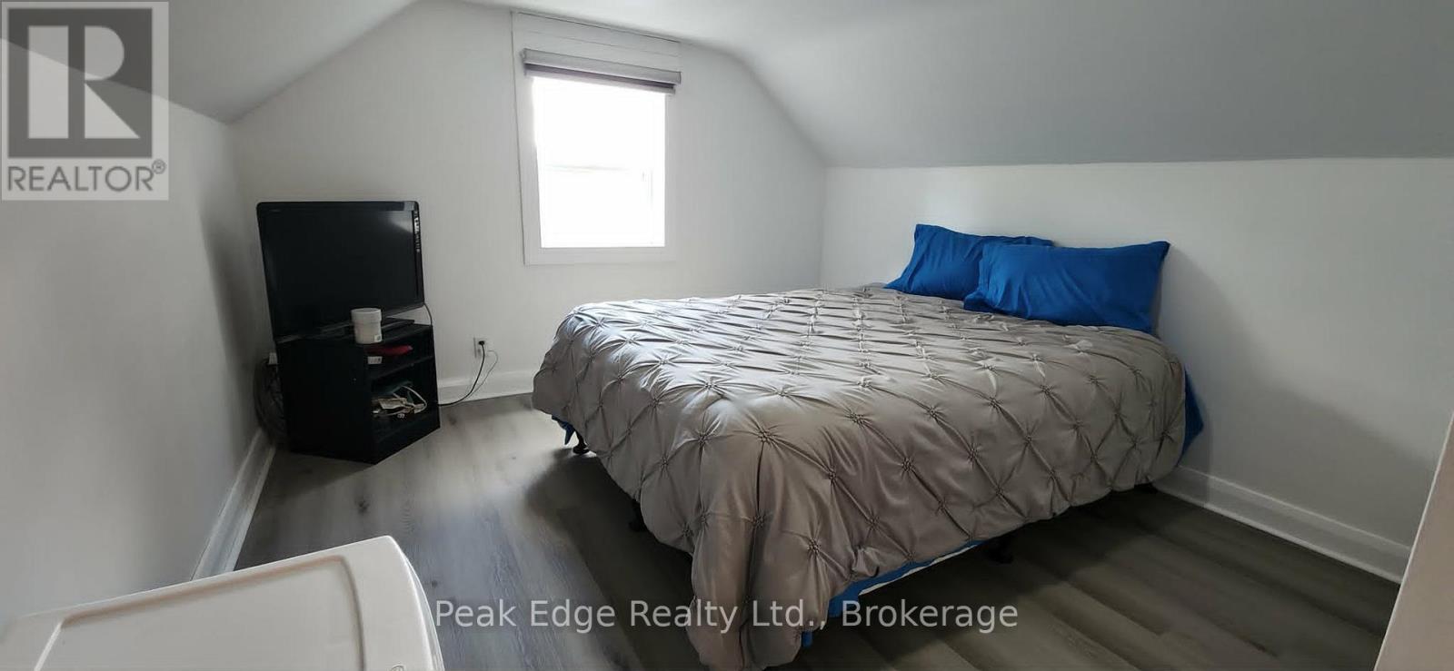 281 6TH STREET - Image 15