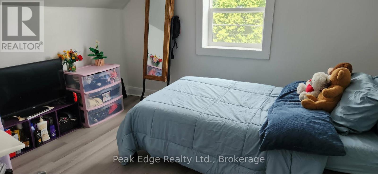 281 6TH STREET - Image 16
