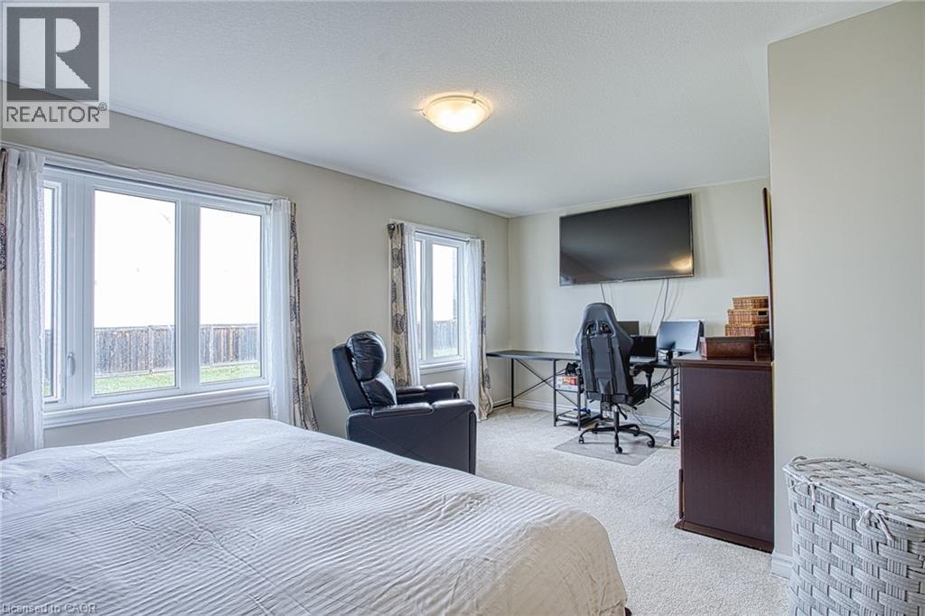 3-bedroom home for sale at 73 BILANSKI FARM Road, Brantford ON · photo 17 of 31