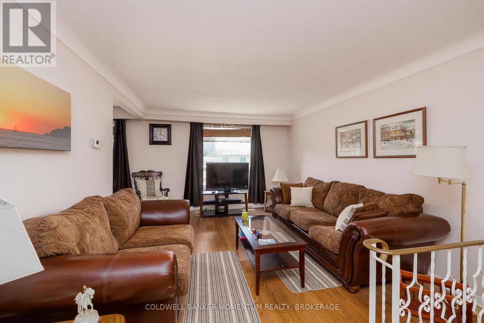 2 WYCHWOOD ROAD - 10