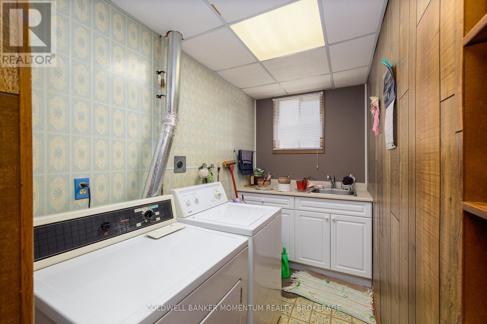 2 WYCHWOOD ROAD - 29