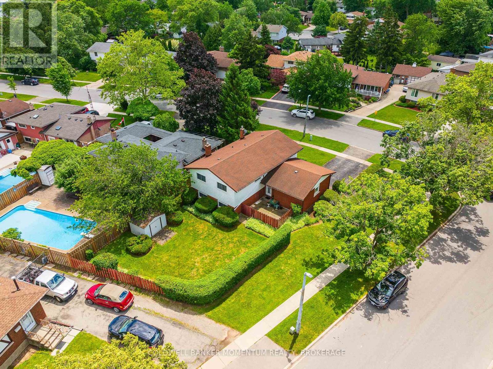 2 WYCHWOOD ROAD - 38